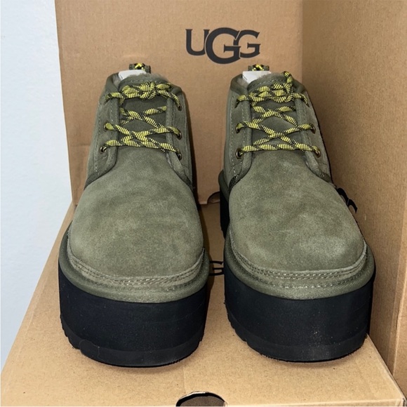 NEW IN BOX Ugg Neumel Heritage Platform Boots in Olive - Picture 4 of 9